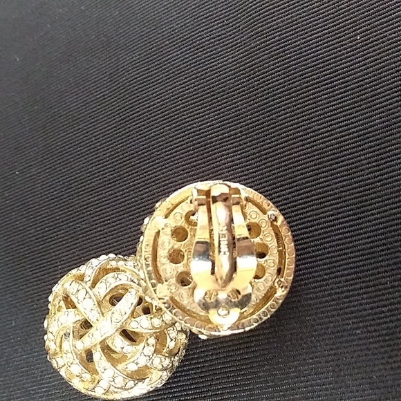 Antique "Ciner" Earrings - Picture 3 of 3